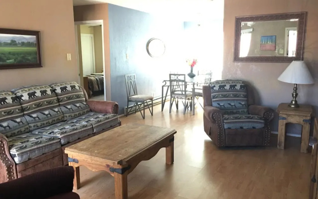 Pinecliff Village Resort