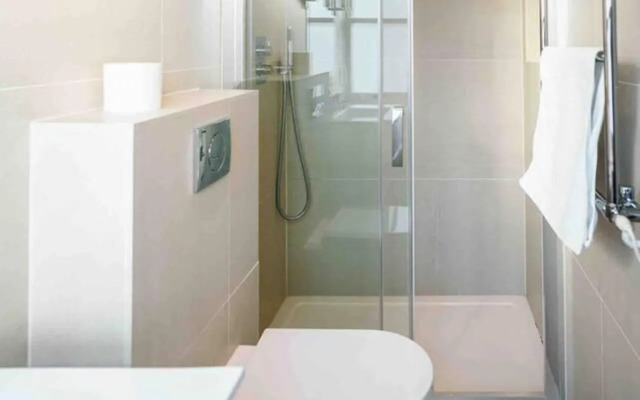 Spacious & Modern 3brs House in Central London