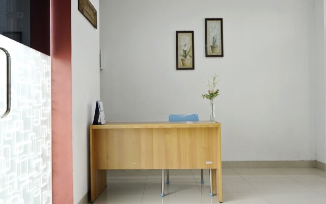 Home Sty Residence by OYO Rooms