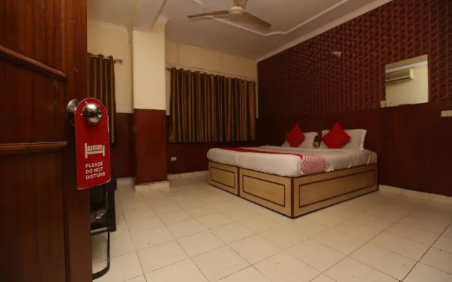 Oyo 19452 Hotel Swift Inn