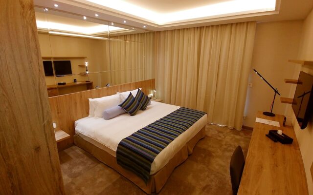 Maximus Hotel Byblos