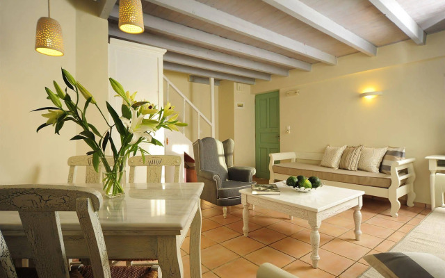 Mythos Suites Boutique Hotel