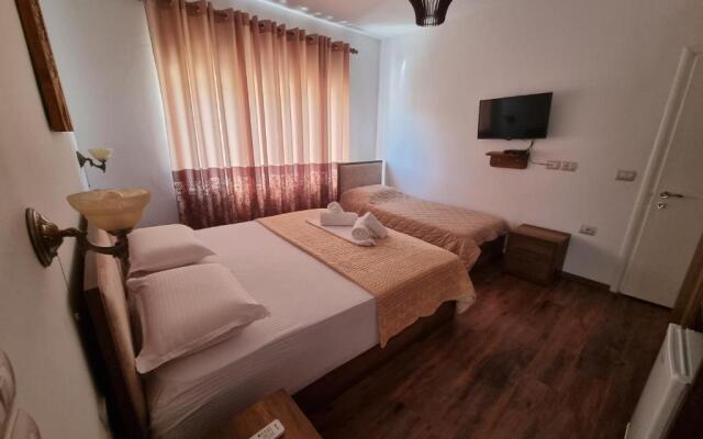 Hotel Vila Twix