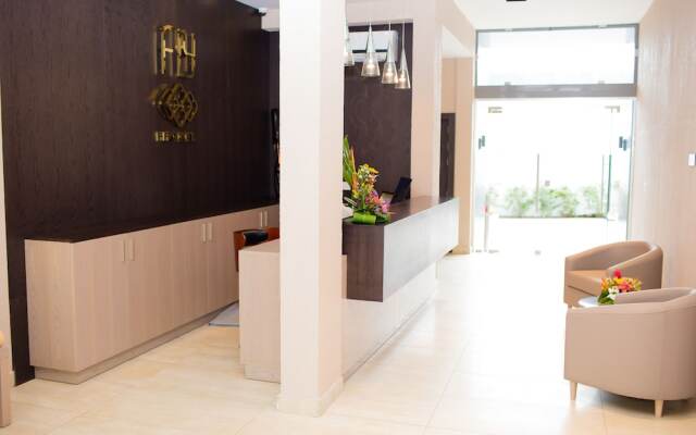 Fly Hotel