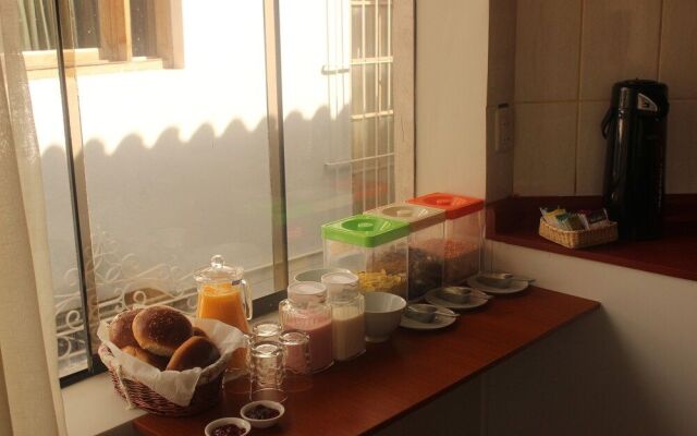 La Escala Guest House