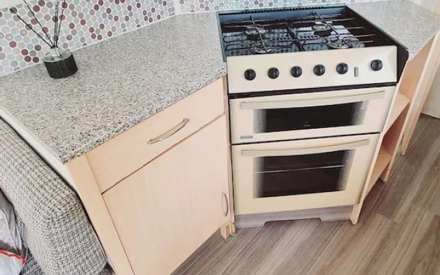 6 Guests - 3 Bedrooms - Entertainment - Near Beach