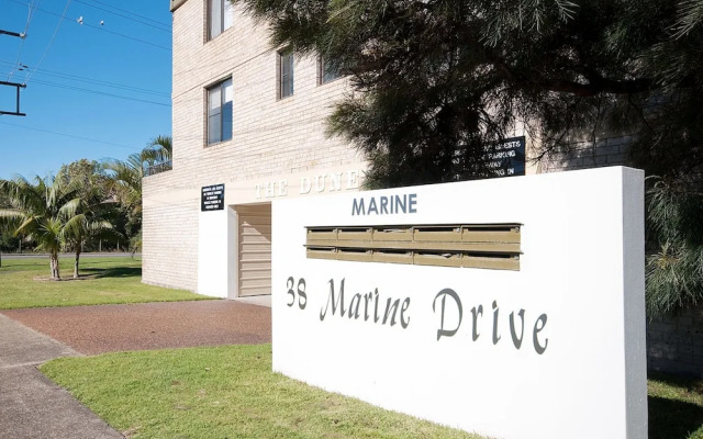 The Dunes, Unit 17/38 Marine Drive