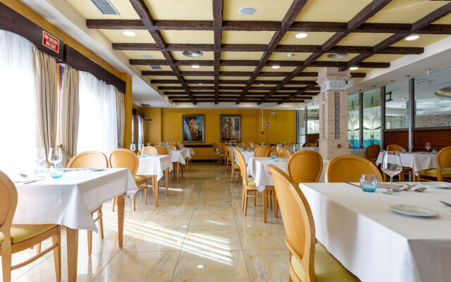 Hotel Daniya Denia