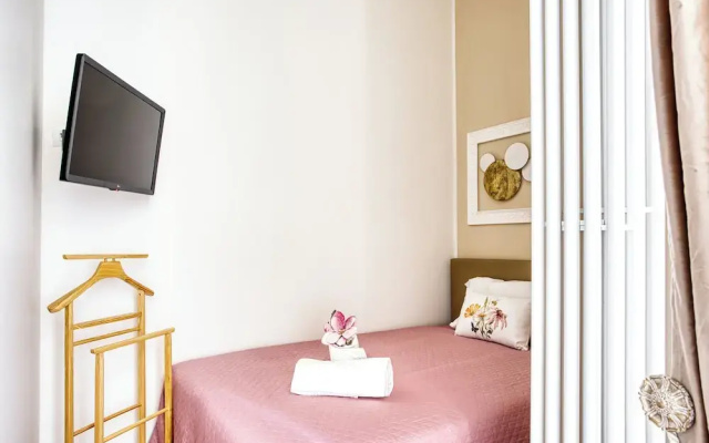 Old Milan Navigli Family Apartments