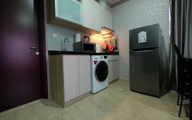 Elegant 2br Menteng Park Apartment