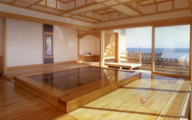 Yamaumi Onsen Shyuku Kaifuu