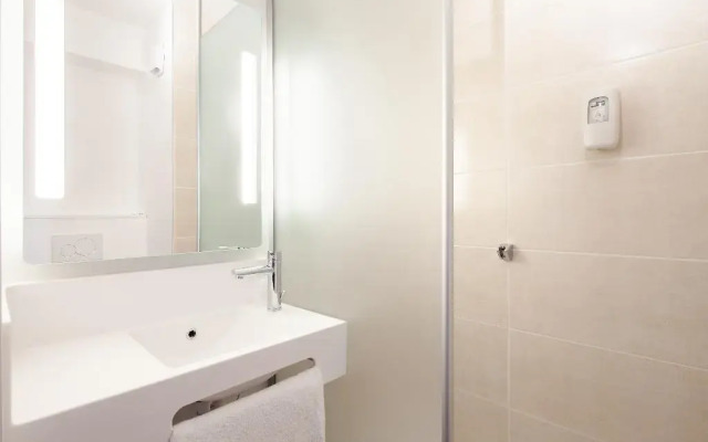 B&B Hotel Cergy Saint-Christophe
