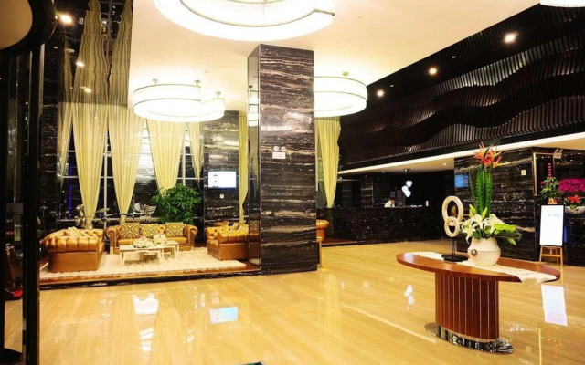 Chime Long Hotel