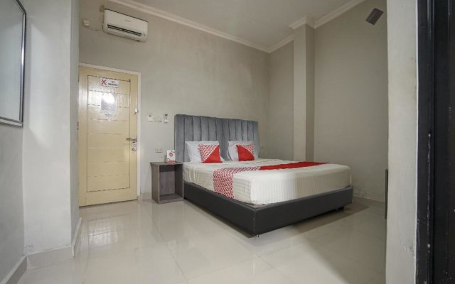 Indo Hotel