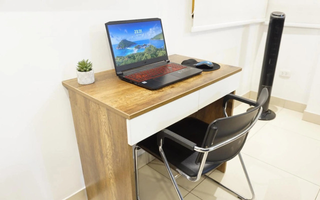 Casa Pillqu APARTAMENTOS PRIVADOS - 10min del Aeropuerto Lima PE