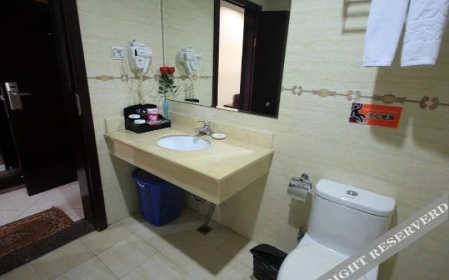 Pai Hotel (Yangjiang Baili Plaza)