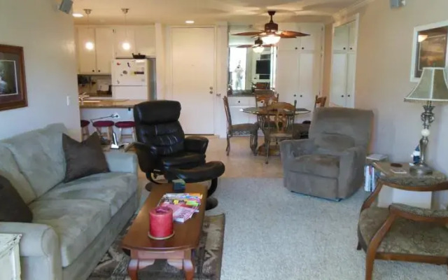 Oceanside Beach Condo