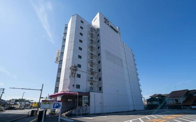 Econo Higashi Kanazawa