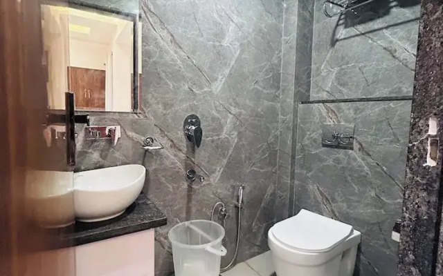 Hotel Care Residency By OYO Rooms