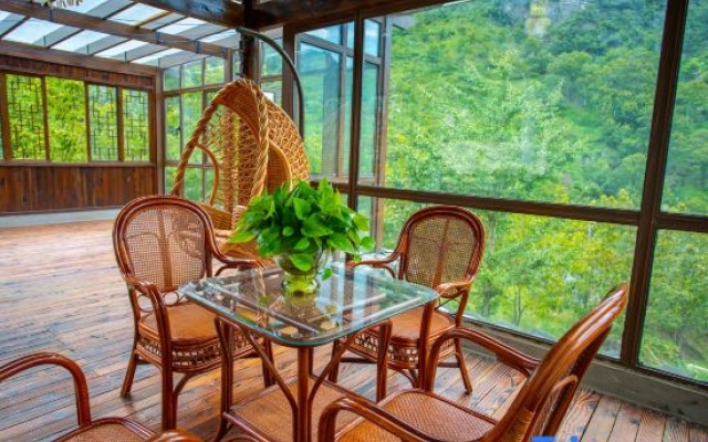 Yunding Resorts – Balcony – Hangzhou