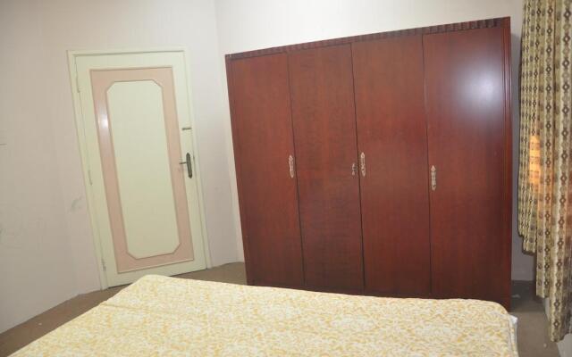 Qatif Building - Al Buainain Apartment