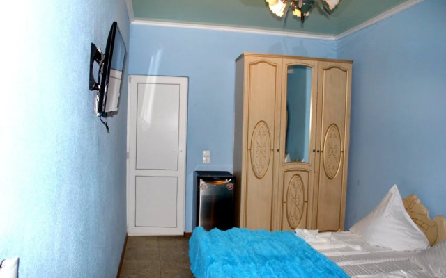 Zhemchuzhnaya Guest House