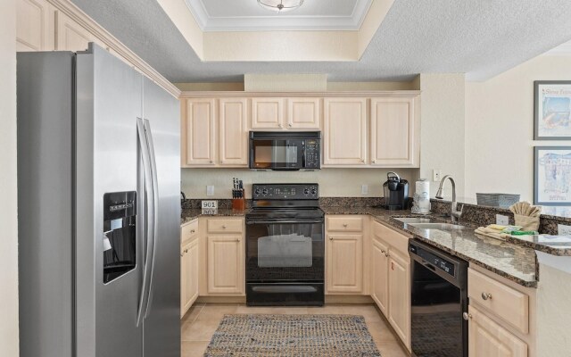 Crystal Shores West 902