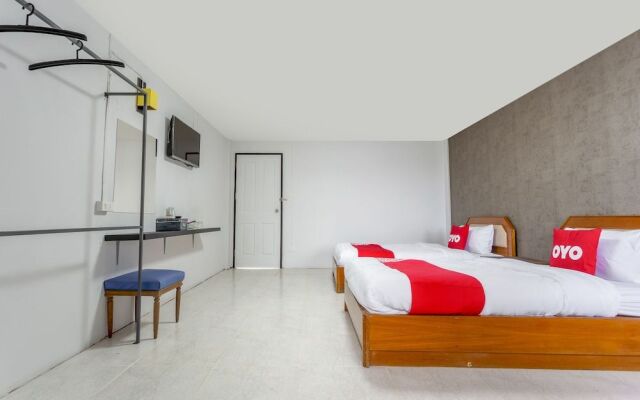 OYO 990 Siam Lanna Grand Hotel Chiangmai