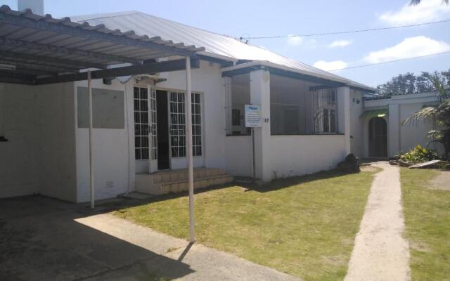 Lisokhanya GuestHouse