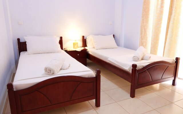 Lovely 2-bedroom Apartment in Saranda