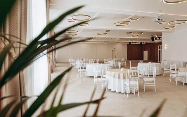 Sherwood Hotel