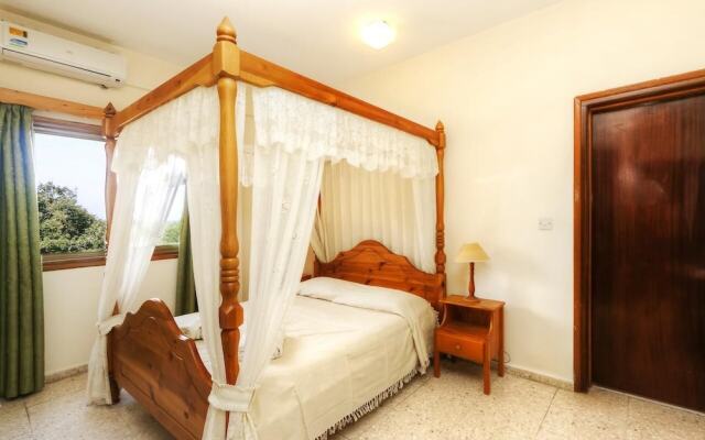 "room in Apartment - Spacious One Bedroom Apartment in Polis"