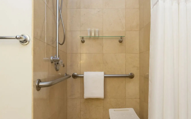 Paradise Inn Key West - Adults Only