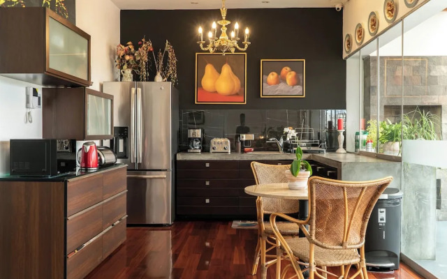 Ana Frank Boutique Hotel