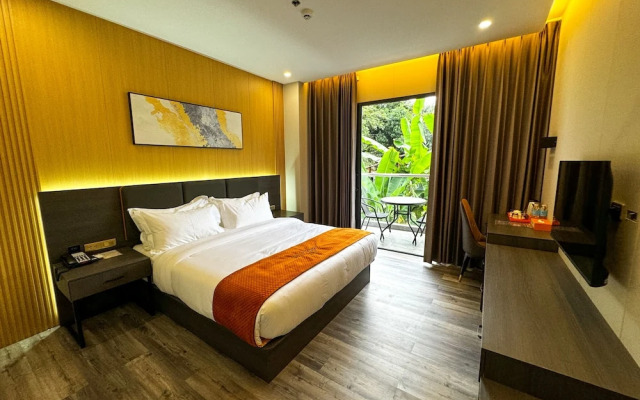 Venus Royale Hotel