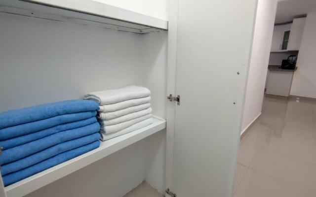 Gated community with 24/7 security pool fast WiFi