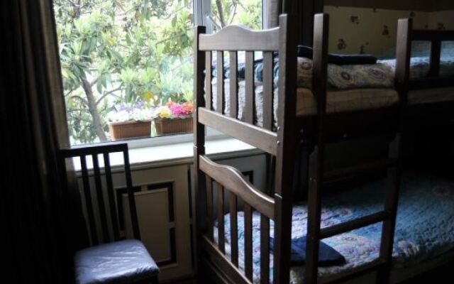 Hostel Vake Garden