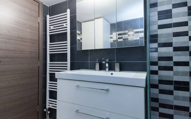 Kallithea Comfort 3 Bd Family Apt