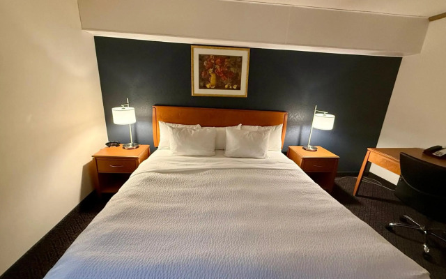 Days Inn by Wyndham Drayton Valley
