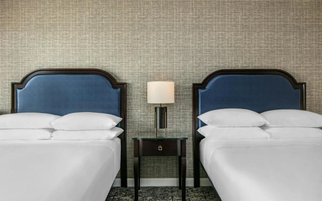 Sheraton LaGuardia East Hotel