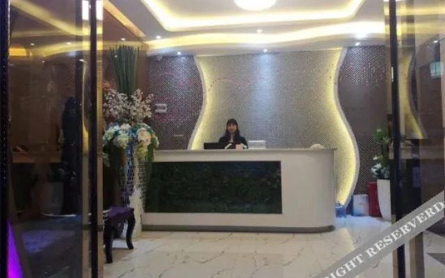 Zhenhua Hotel