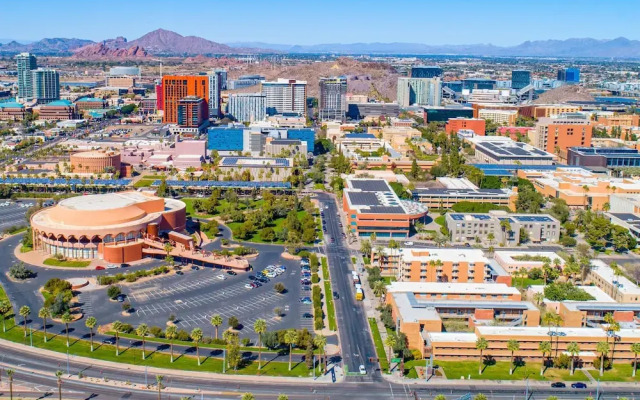 Tempe Oasis