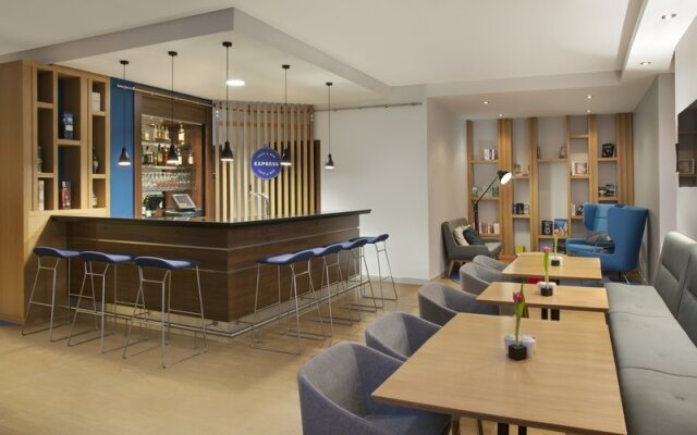 Holiday Inn Express Stuttgart Airport