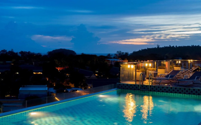 Ozone Condotel Kata Beach