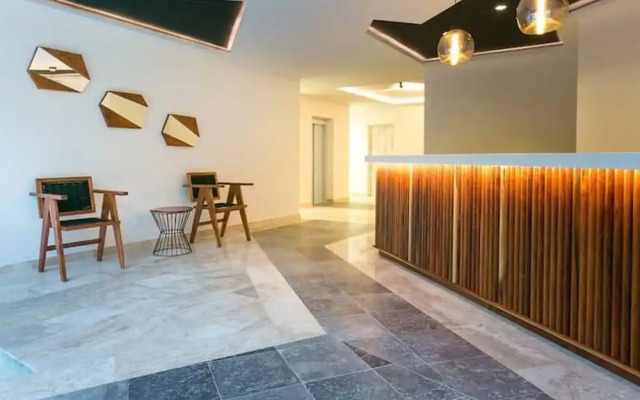 Perfect Studio Light and Nature in Aldea Zama