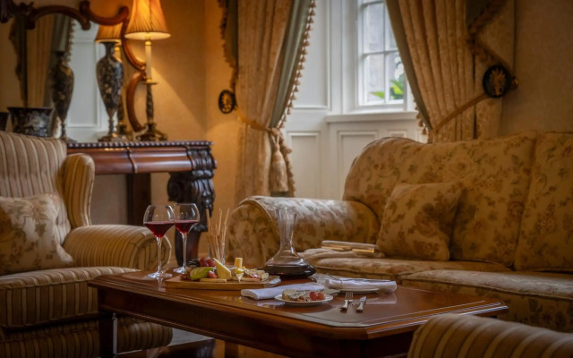 Lough Rynn Castle