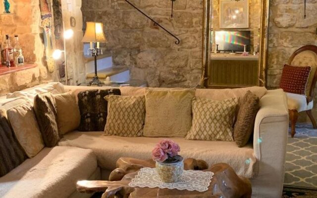 Knights In Malta B&B