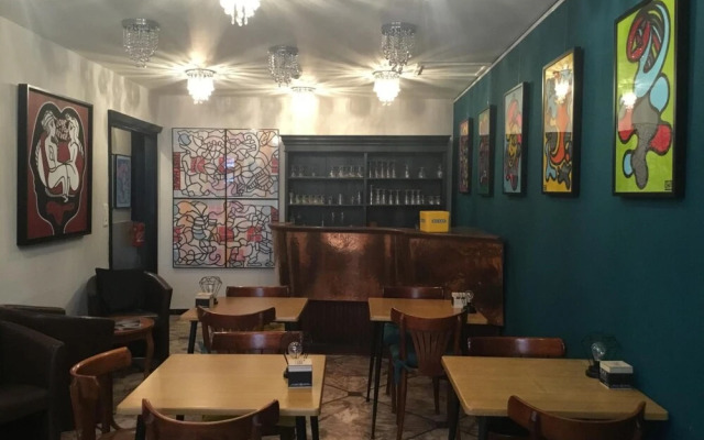 Hotel L'Atmosphere
