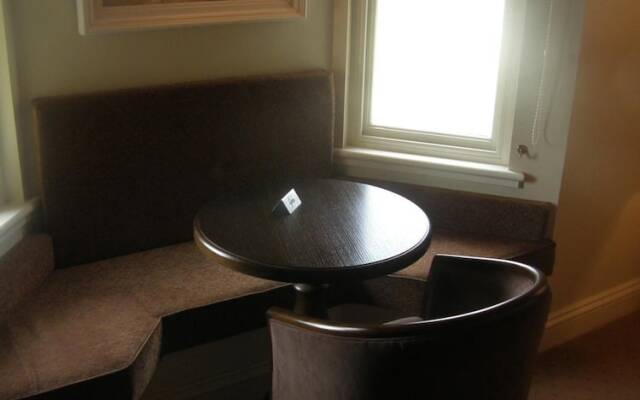 Baileys Hotel Cashel