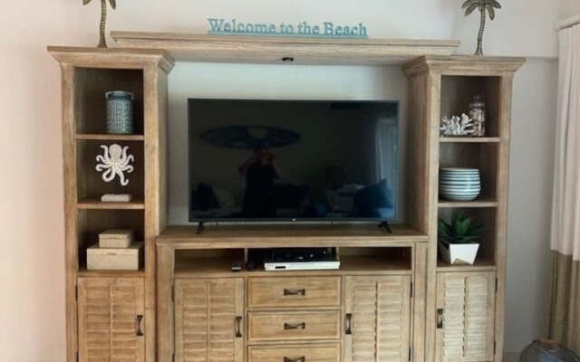 Jamaica Royale T32 - 2 Br Condo